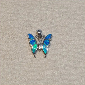 Pendentif papillon opaline bleue "PO208.B"