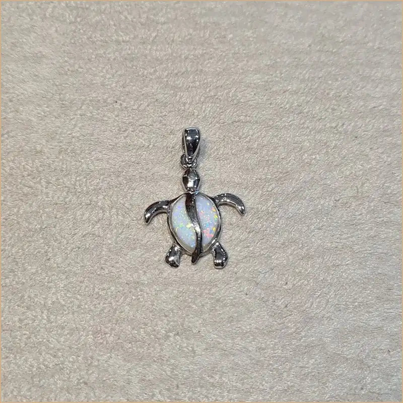 Pendentif tortue opaline blanche "POT36.W"