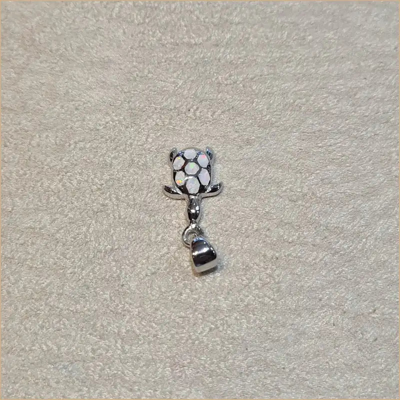 Pendentif tortue opaline blanche "POT39.W"