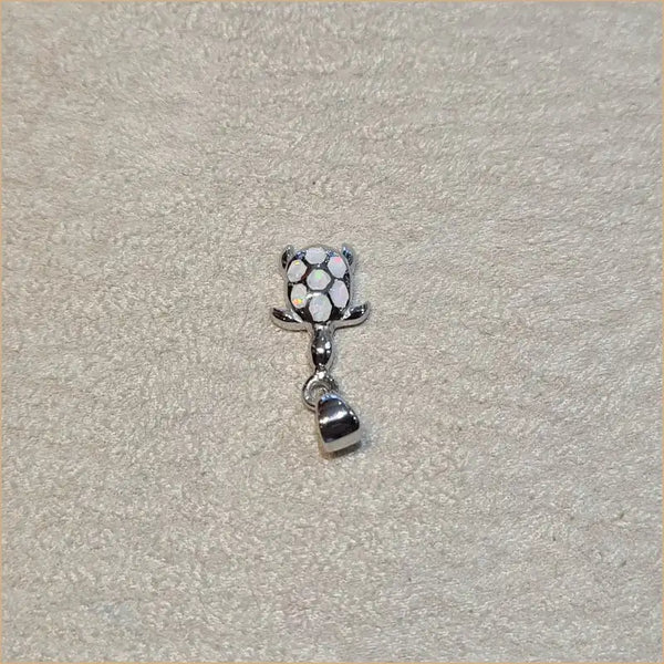 Pendentif tortue opaline blanche "POT39.W"