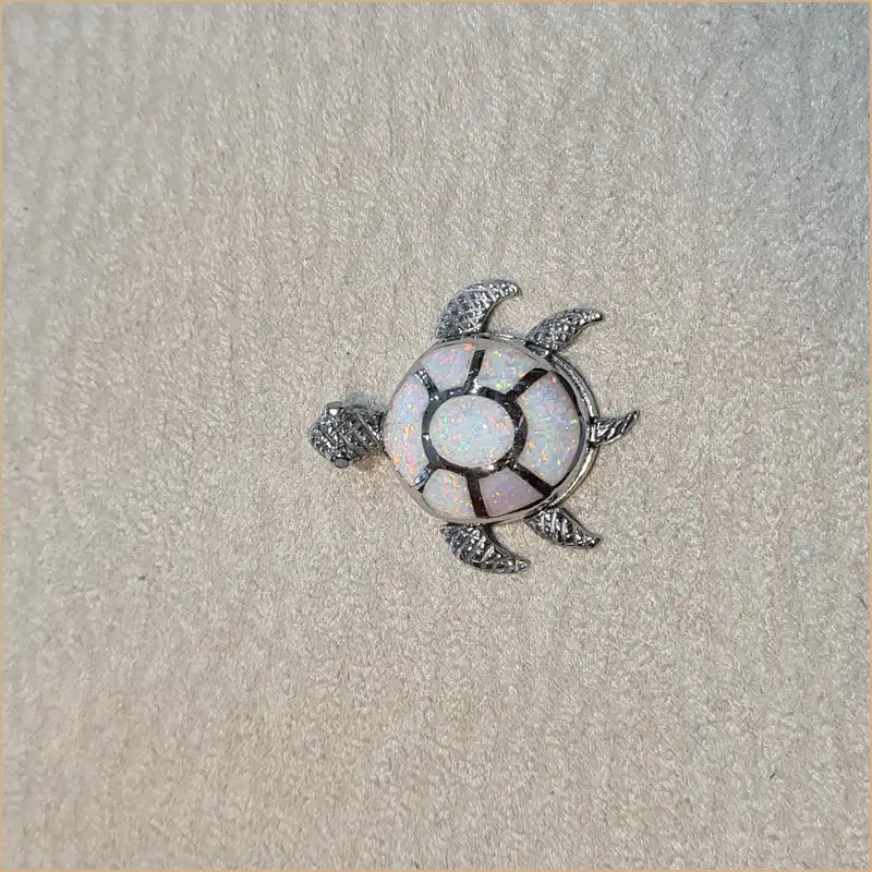 Pendentif tortue opaline blanche "POT41.W"