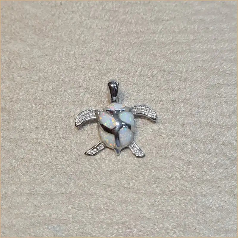 Pendentif tortue opaline blanche "POT43.W"