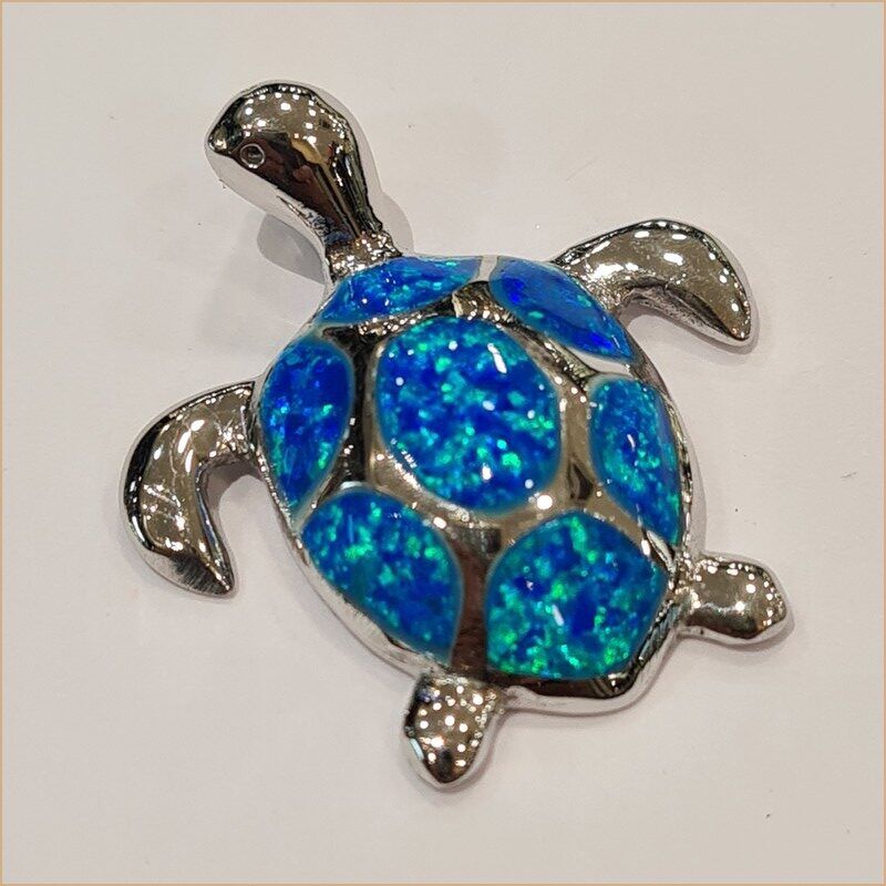 Pendentif tortue opaline bleue "POT46.B"