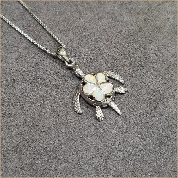 Pendentif tortue opaline blanche "POT52.W"
