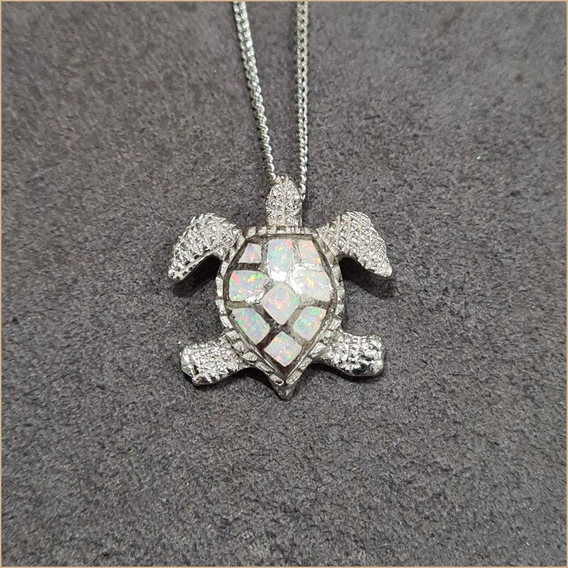 Pendentif tortue opaline blanche "POT53.W"