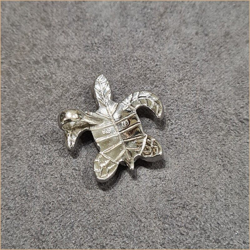 Pendentif tortue opaline bleu "POT54.B"