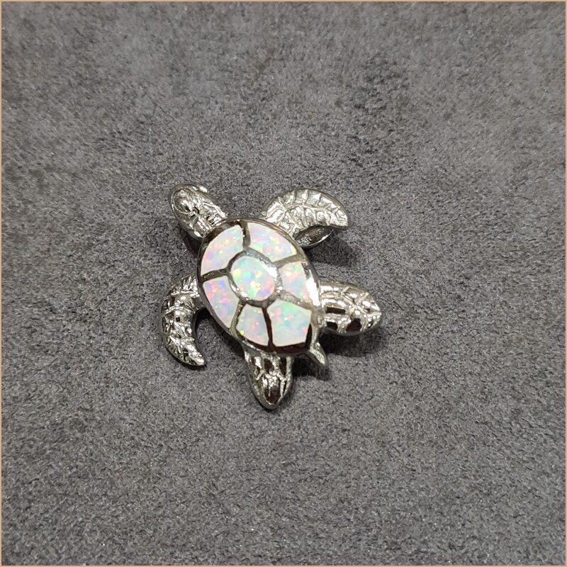 Pendentif tortue opaline blanche "POT54.W"