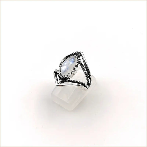 Bague pierre de lune ajourée ovale "RI1132.P"