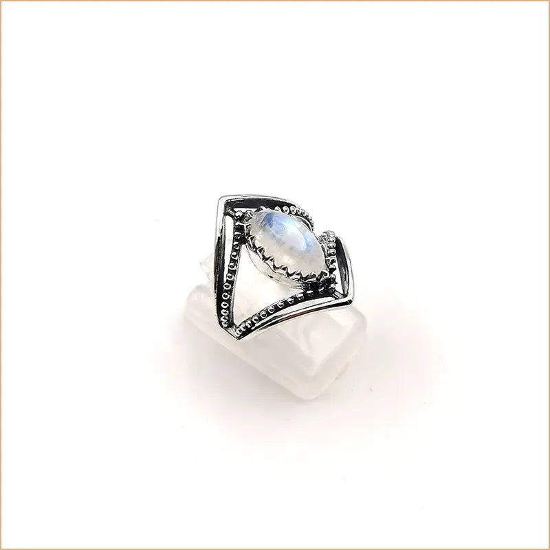 Bague pierre de lune ajourée ovale "RI1132.P"