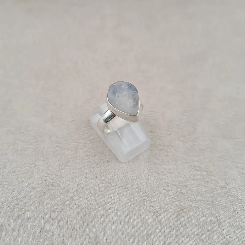 Bague pierre de lune goutte brute "RI1141.A"
