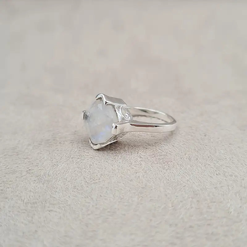 Bague pierre de lune  square cut "RI1190.P"