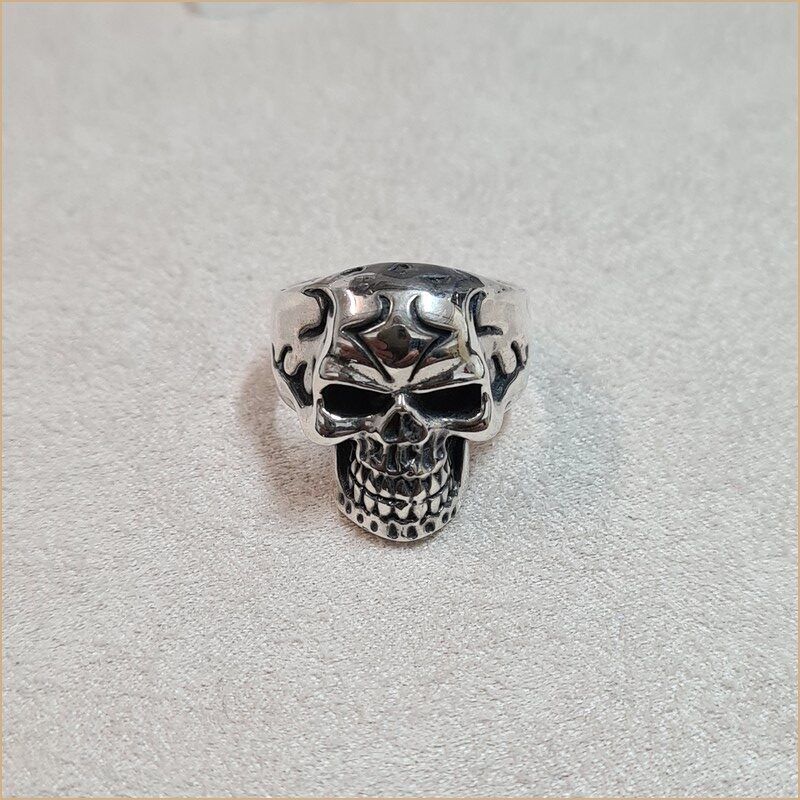 Bague tête de mort "RM1064"