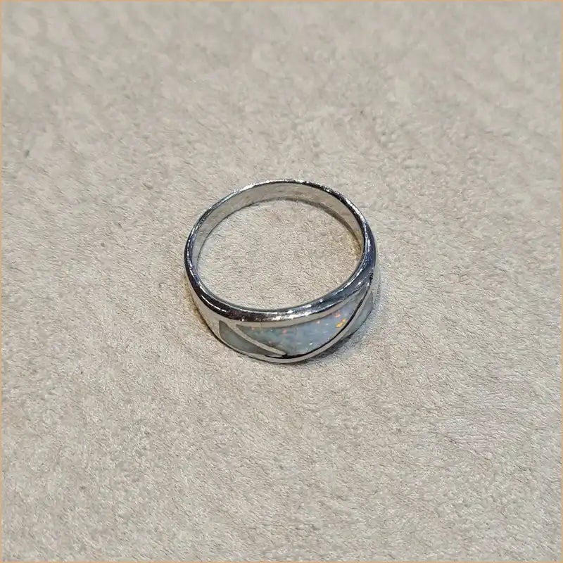 Bague opaline blanche "RO53.W"