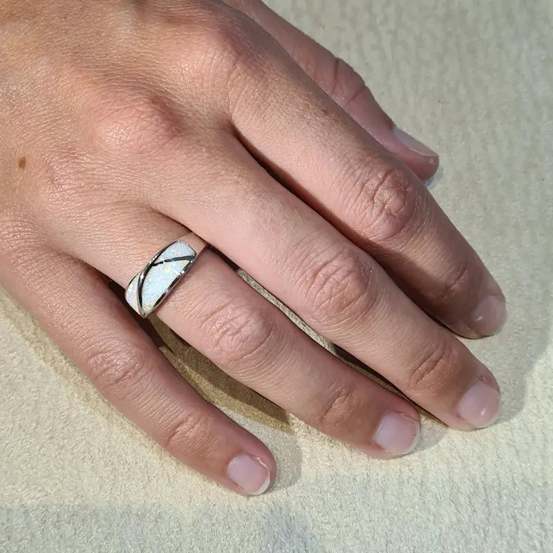 Bague opaline blanche "RO53.W"