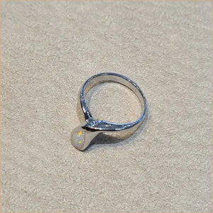 Bague opaline blanche "RO62.W"