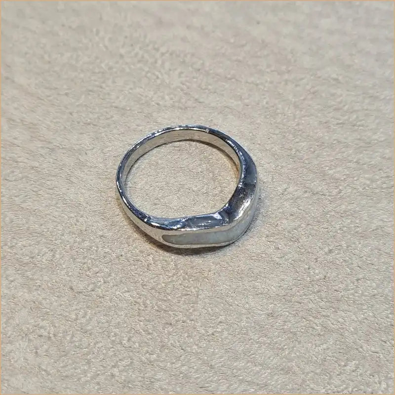 Bague opaline blanche "RO64.W"