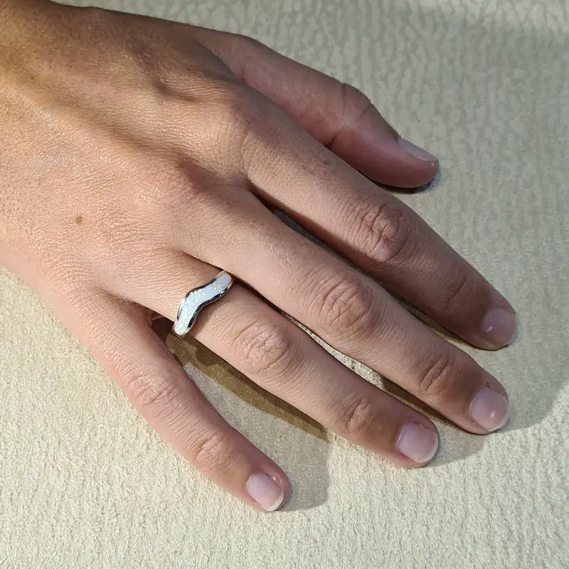 Bague opaline blanche "RO64.W"