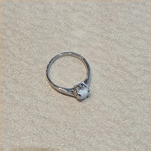 Bague opaline blanche "RO67.W"