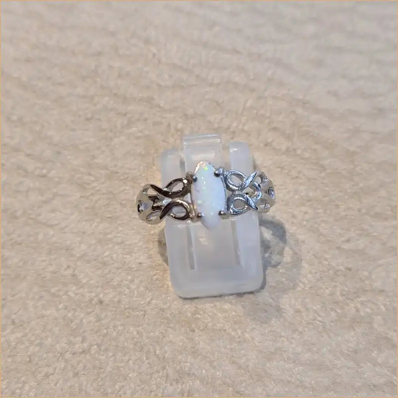 Bague opaline blanche "RO71.W"