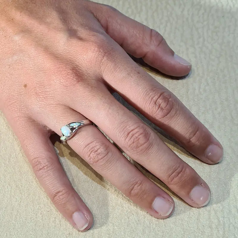 Bague opaline blanche "RO72.W"