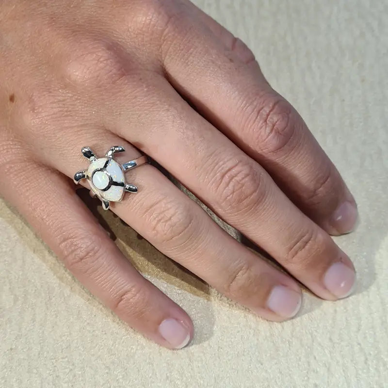 Bague tortue opaline blanche "RO73.W"