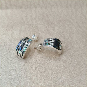 Boucles d’oreilles demi créoles en abalone “EN1137.A”