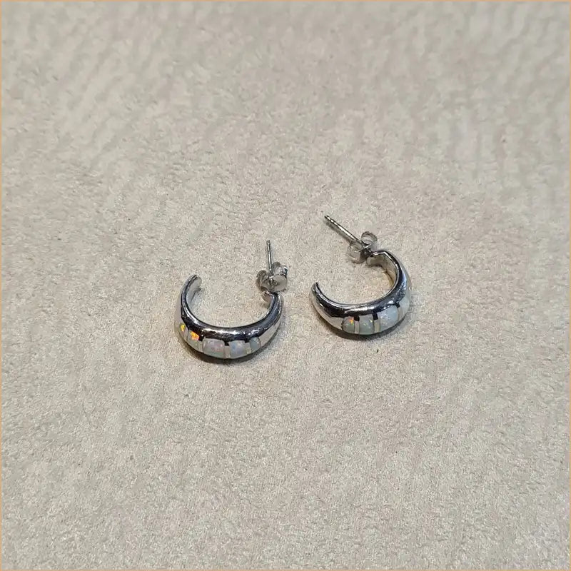 boucles d'oreilles opaline blanche "EO108.W"