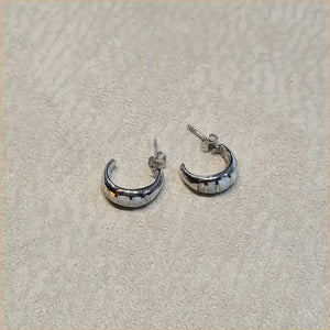 boucles d'oreilles opaline blanche "EO108.W"