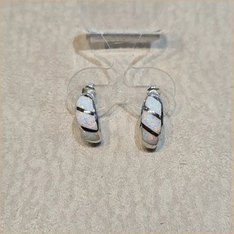 boucles d'oreilles opaline blanche "EO109.W"
