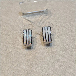 Boucles d'oreilles opaline blanche "EO116.W"