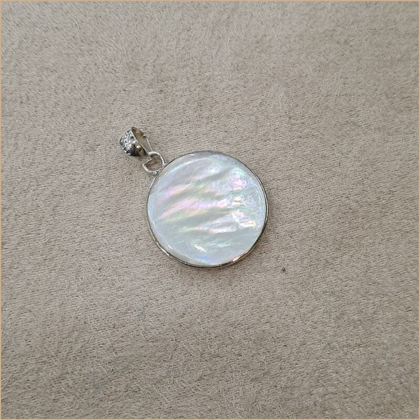 Pendentif recto verso nacre blanche arbre de vie “PN1081.W”