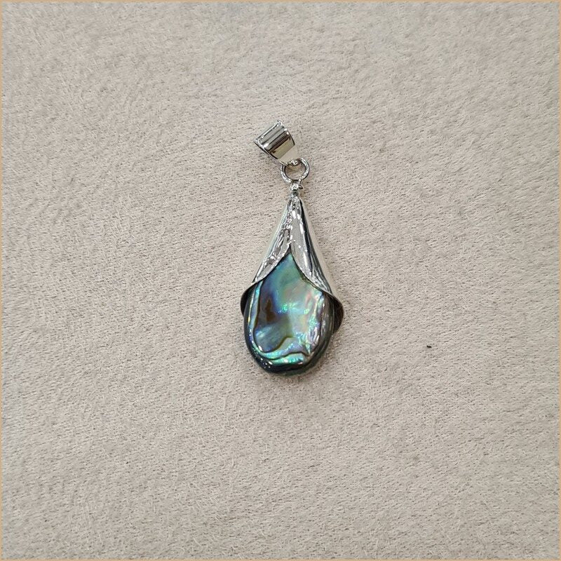 Pendentif en goutte en abalone “PN1082.A”