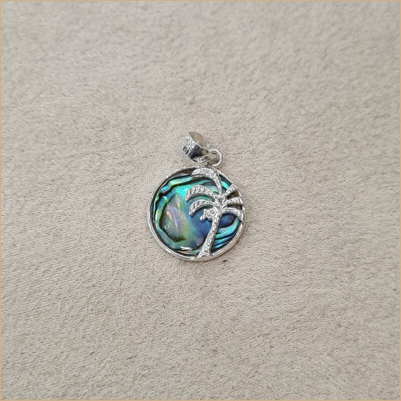 Pendentif recto verso en abalone gravé d'un palmier “PN1083.A”