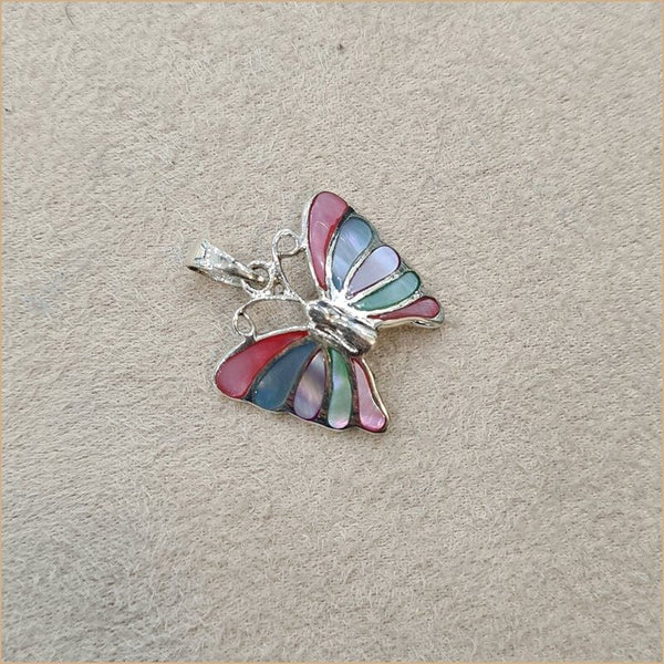 Pendentif papillon en nacre multicolore “PN1088.M”