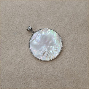 Pendentif recto verso en nacre blanche arbre de vie “PN1095.W”