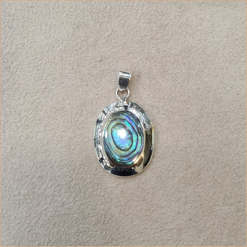 Pendentif ovale en abalone "PN1113.A"