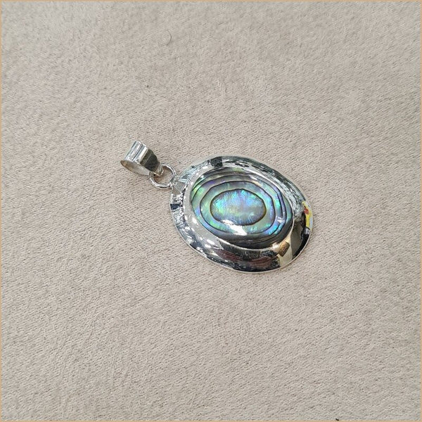 Pendentif ovale en abalone "PN1113.A"