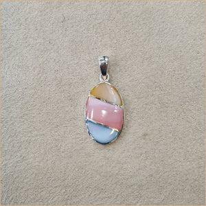 Pendentif ovale en nacre multicolore "PN1118.M"