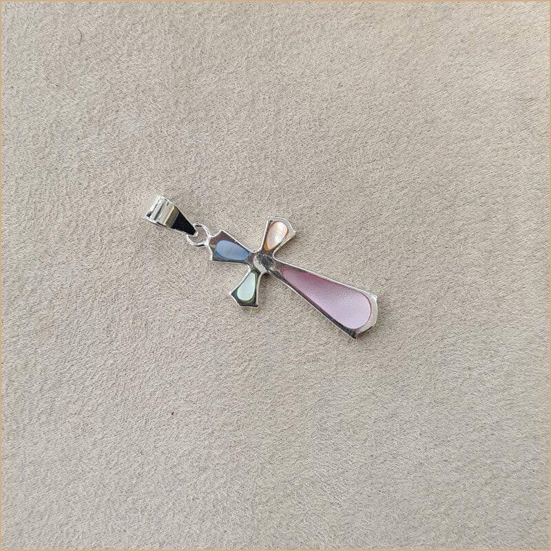 Pendentif croix en nacre multicouleur “PN1123.M”