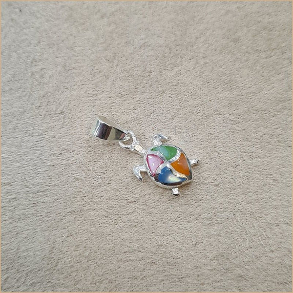 Pendentif petite tortue en nacre multicolore "PN1136.M"