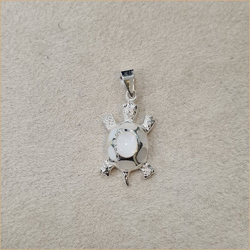 Pendentif tortue en nacre blanche "PN1138.W"