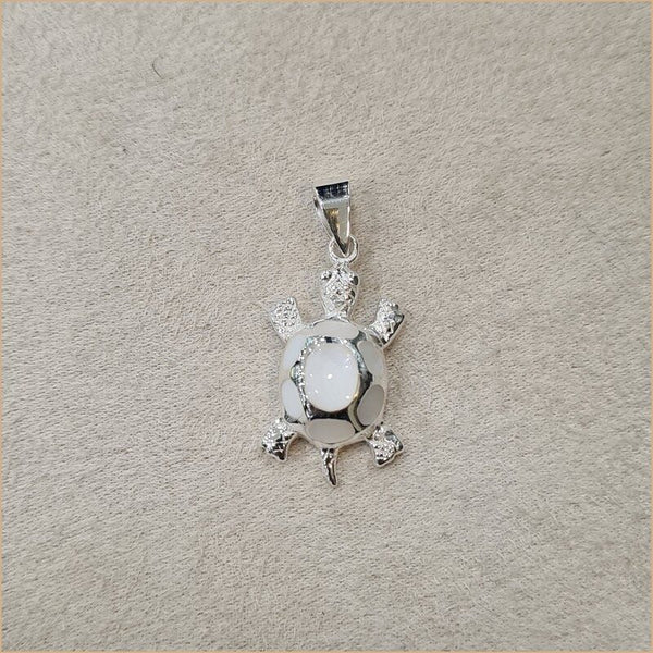 Pendentif tortue en nacre blanche "PN1138.W"