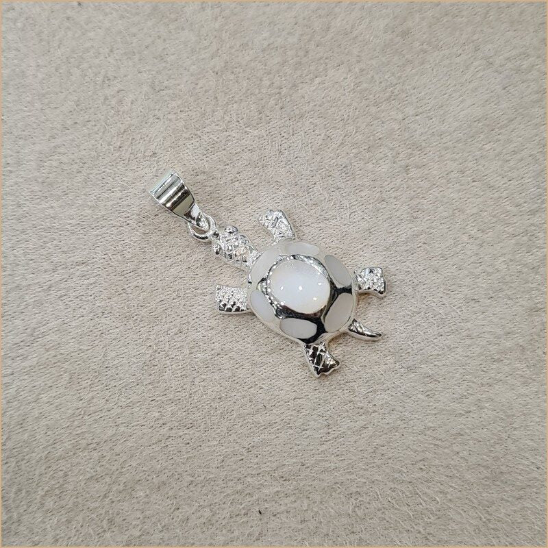 Pendentif tortue en nacre blanche "PN1138.W"