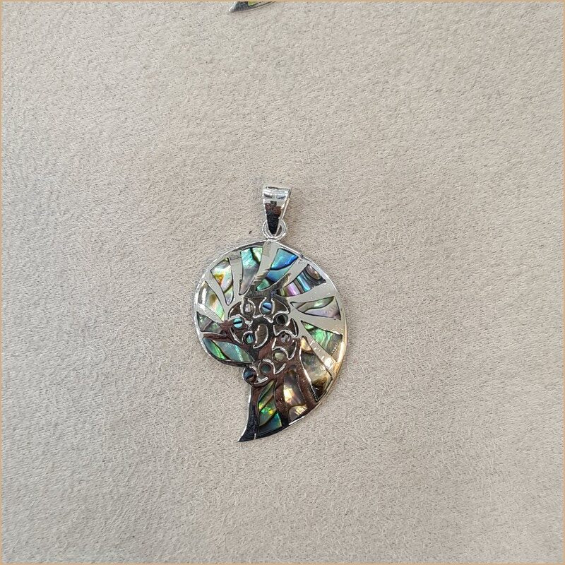 Pendentif coquillage en abalone “PN284.A”