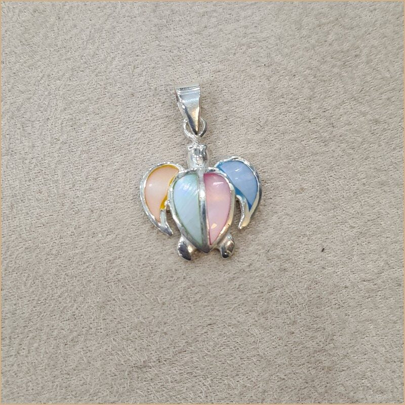 Pendentif tortue en nacre multicolore "PN501.M"