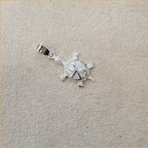 Pendentif tortue en nacre blanche "PN505.W"