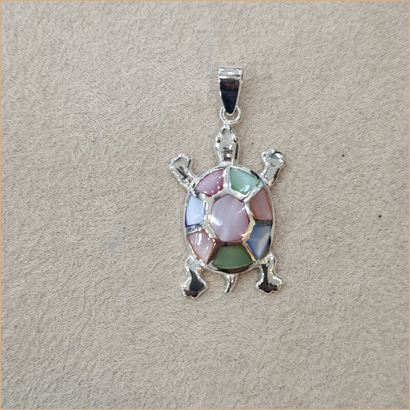 Pendentif tortue en nacre multicolore "PN506.M"