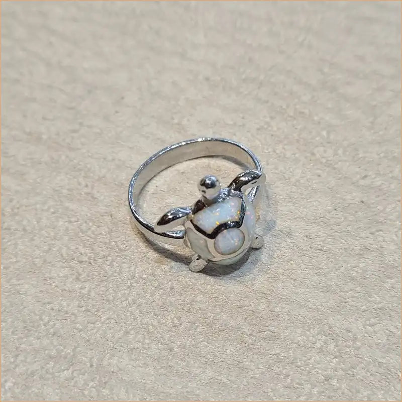 Bague tortue opaline blanche "RO73.W"