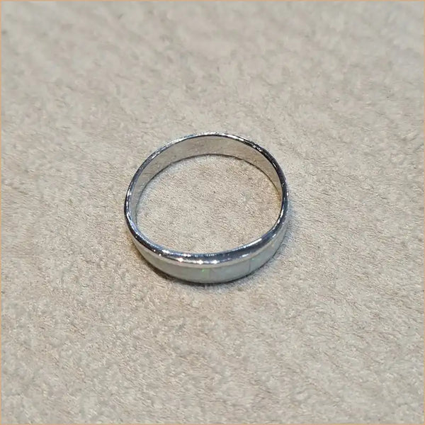 Bague opaline blanche "RO74.W"