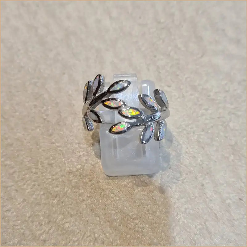 Bague opaline blanche "RO75.W"